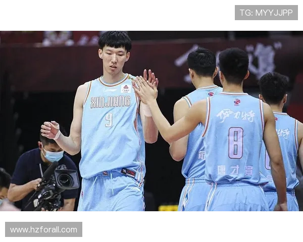 中国男篮力克菲律宾晋级世界杯八强 周琦复出助攻得分双丰收