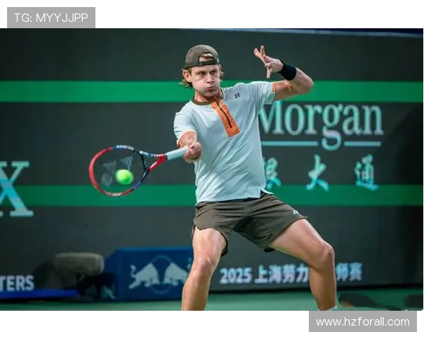 网球赛季进入白热化阶段 各大赛事争夺激烈球员表现引关注