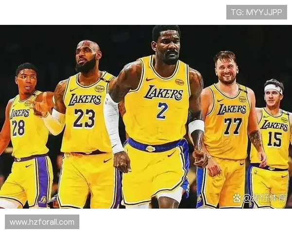 詹姆斯带领湖人逆转勇士 全队展现冠军底蕴掀起新赛季最强风暴