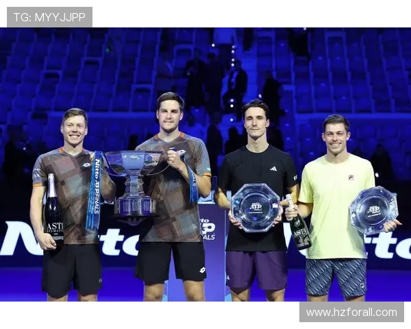 全球网球巨星争锋激烈 新一轮大满贯赛季即将拉开帷幕